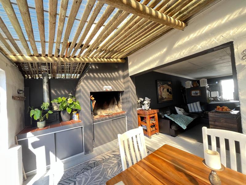 8 Bedroom Property for Sale in Jacobsbaai Western Cape